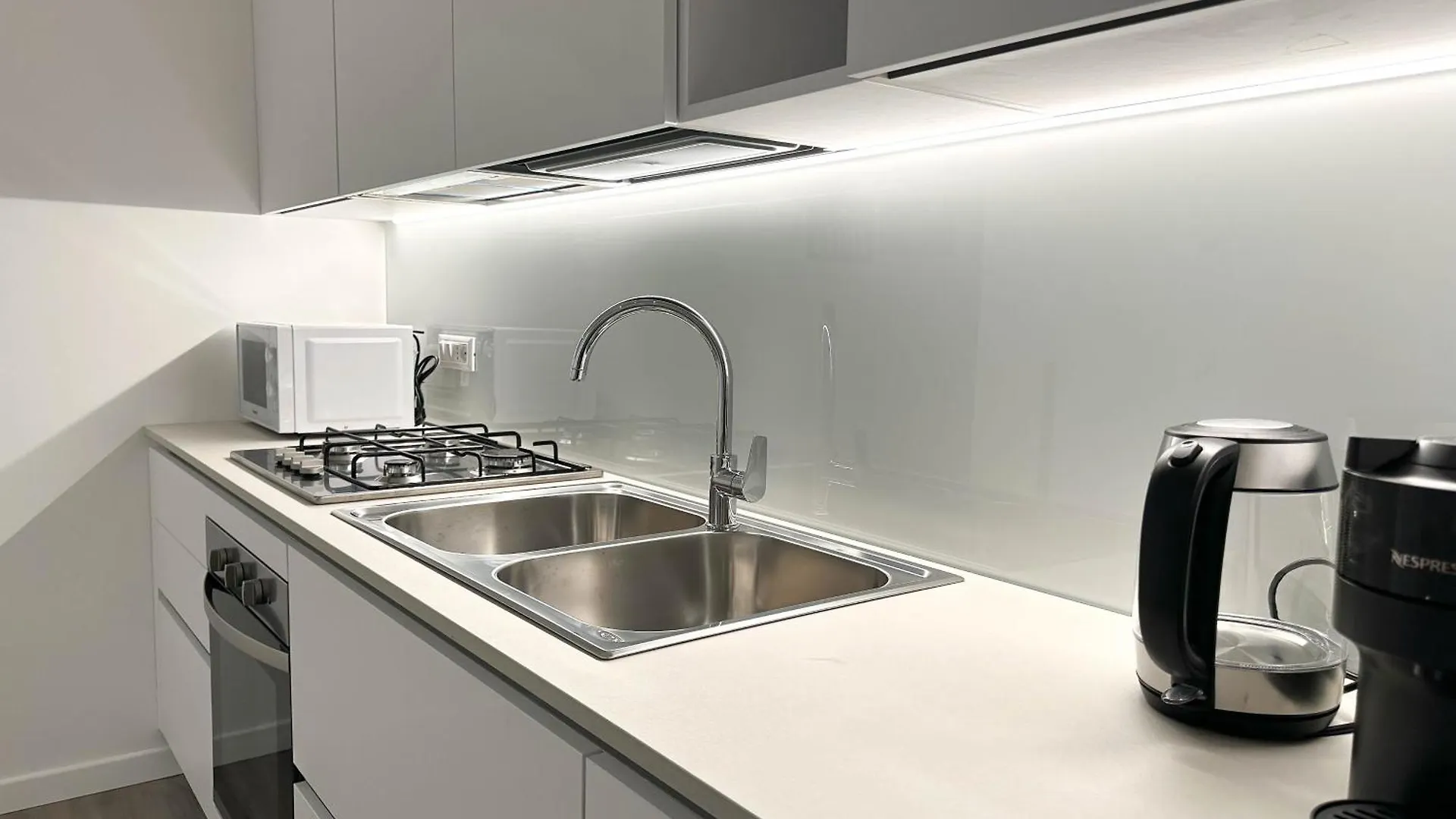 New 2024 Modern Apt 5M From Treviso Apartment Dosson