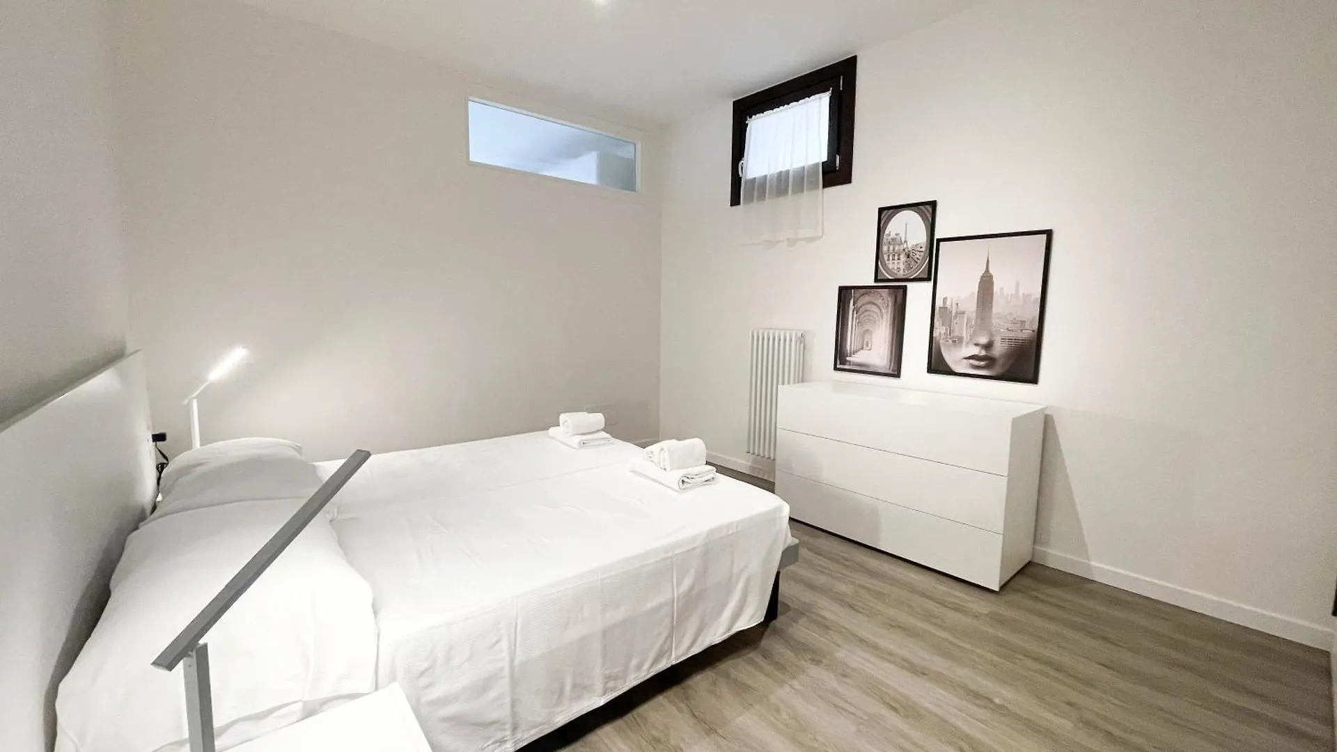 New 2024 Modern Apt 5M From Treviso Apartment Dosson